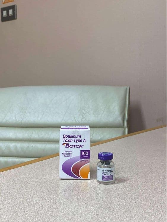 โบท็อกซ์ลิฟต์กรอบหน้า ช่วยยกกระชับผิว ปรับรูปหน้าเรียวโดยไม่ต้องพักฟื้น